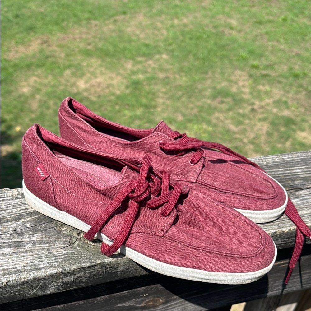 Reef Burgundy Canvas Boat Shoes